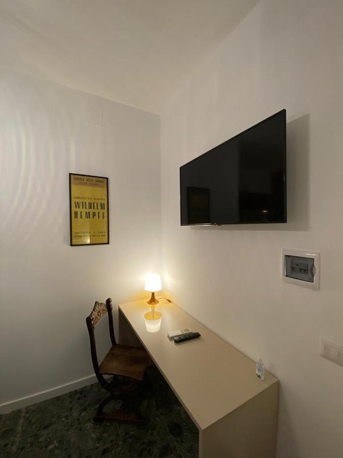 레조디칼라브리아 Al Teatro B&B 외부 사진